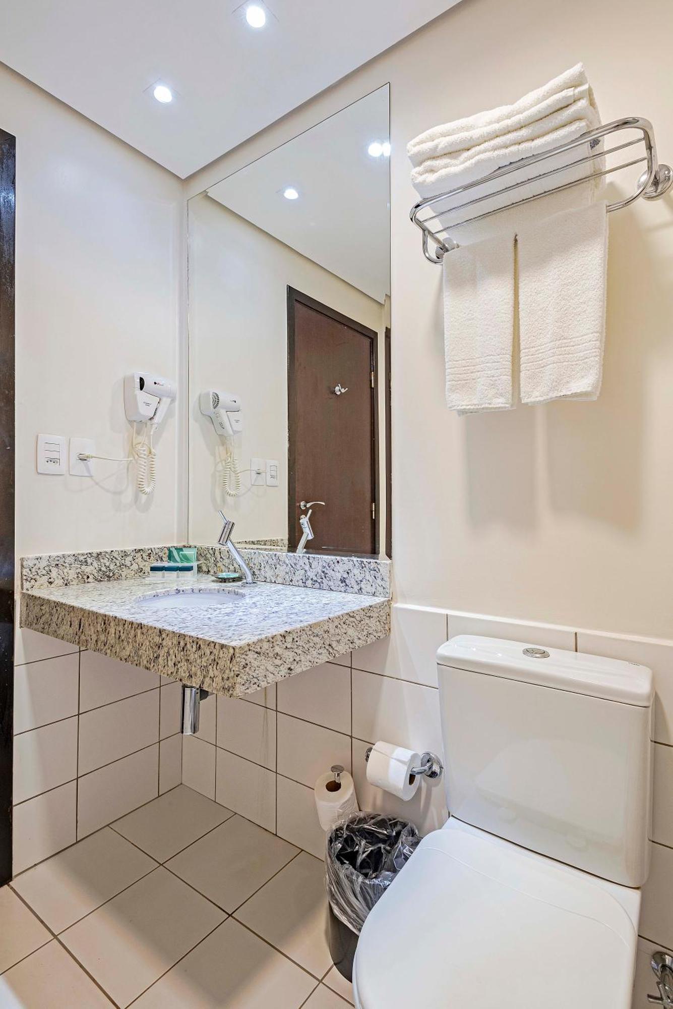 Double Room,1453284370:JPEG